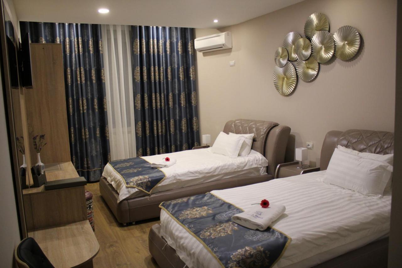Park Hotel Tirana Yzberishti エクステリア 写真