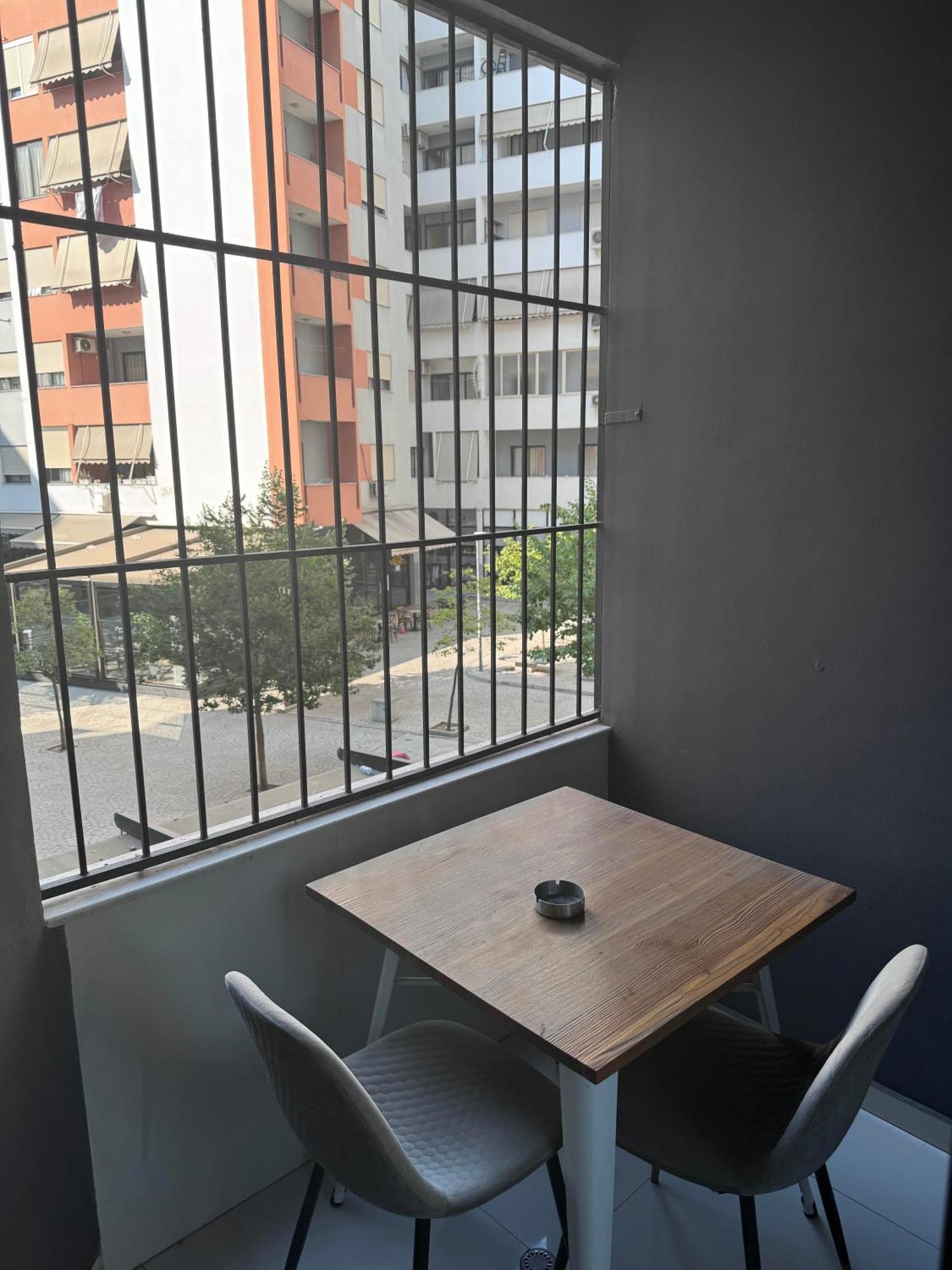 Park Hotel Tirana Yzberishti エクステリア 写真