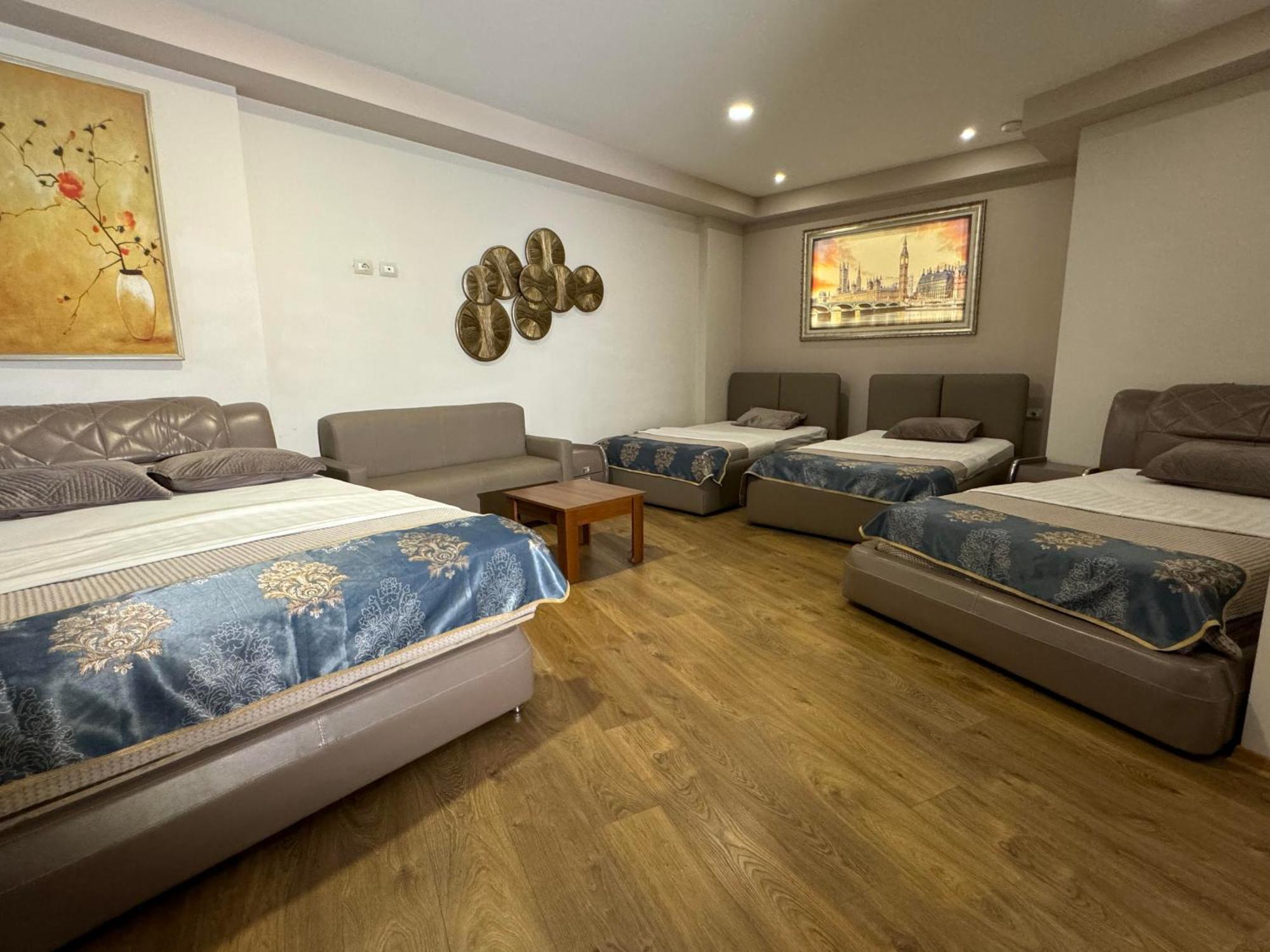 Park Hotel Tirana Yzberishti エクステリア 写真