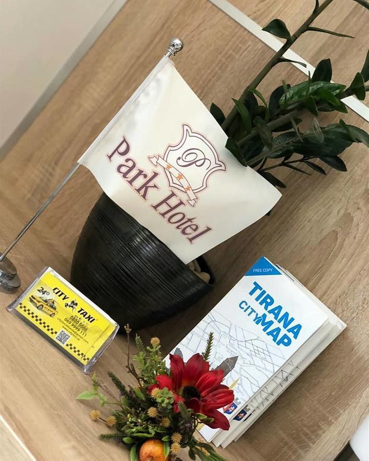 Park Hotel Tirana Yzberishti エクステリア 写真